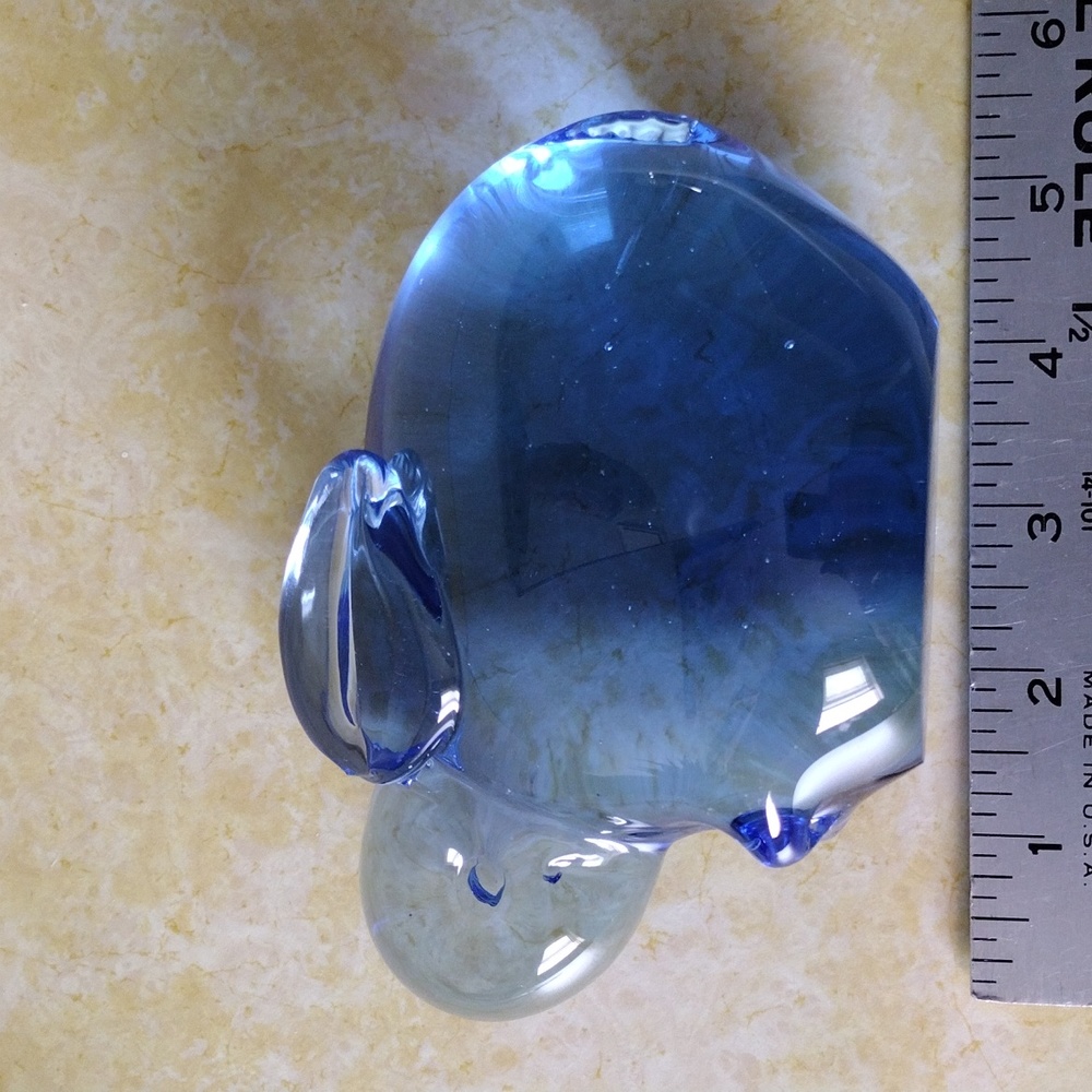 Blue Bunny Art Glass Paperweight - Picture 5 of 8